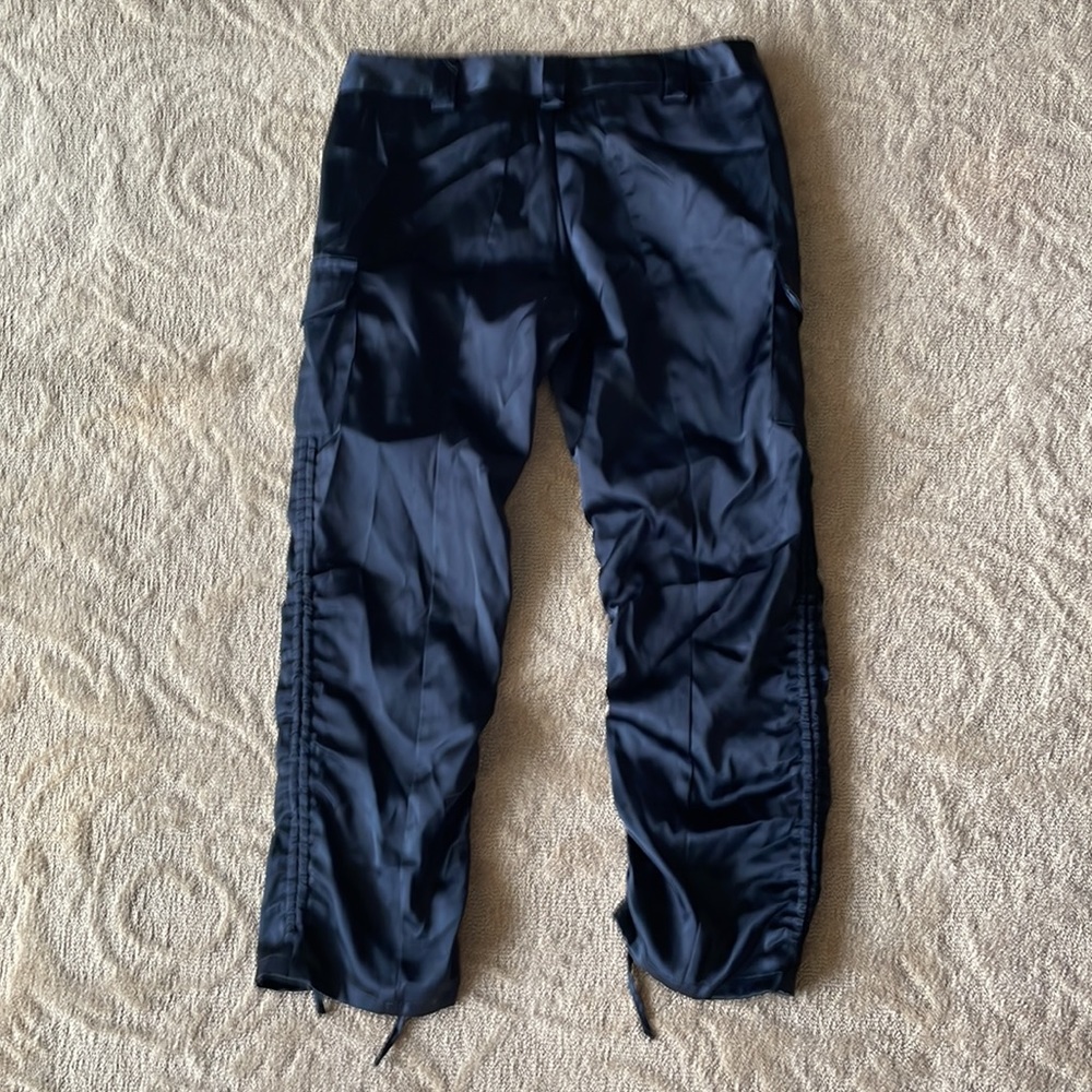 Elegant Black Satin Pants - Picture 4 of 7